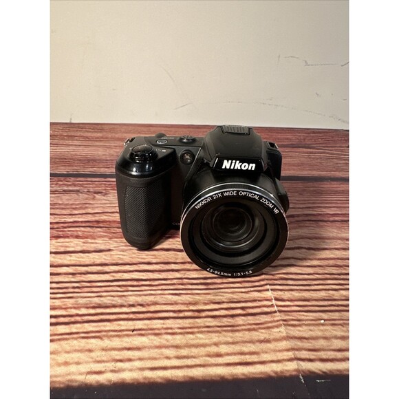Nikon COOLPIX L120 14.1 MP Digital Camera - WORKING
